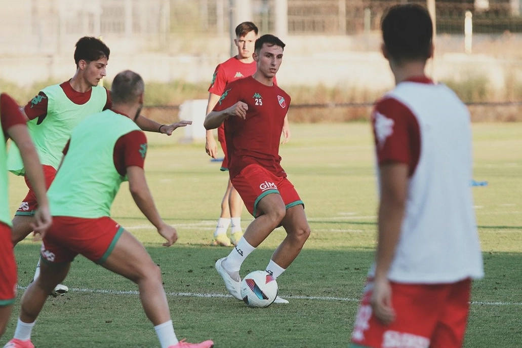 Karşıyaka, hazırlık maçında Altınordu ile berabere kaldı