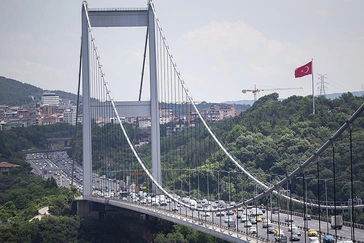 Köprü ve otoyol ücretlerine zam!