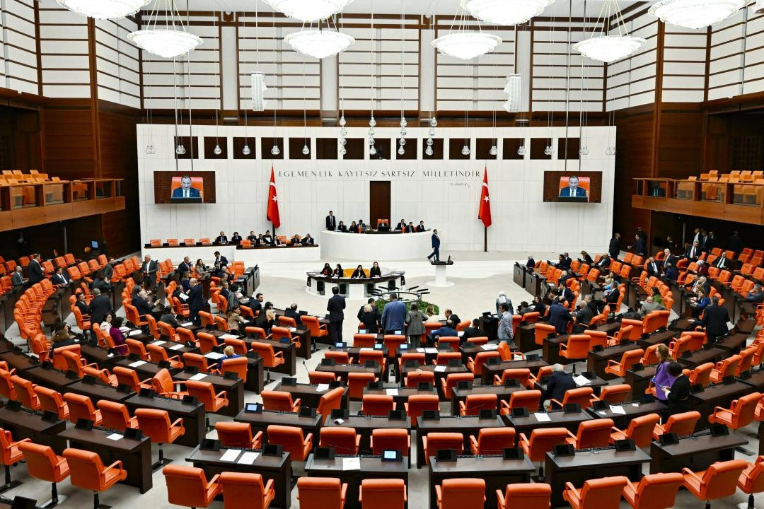 Piar açıkladı! İşte İzmir’in en başarılı milletvekili