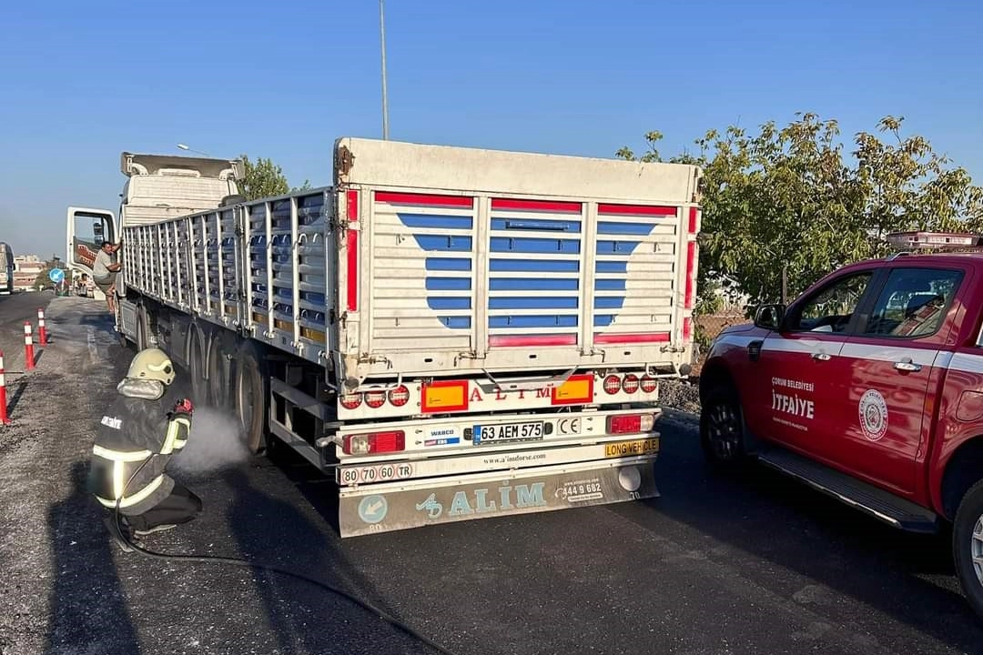 İzmir'deki yangından dönerken yanmaktan son anda kurtuldu