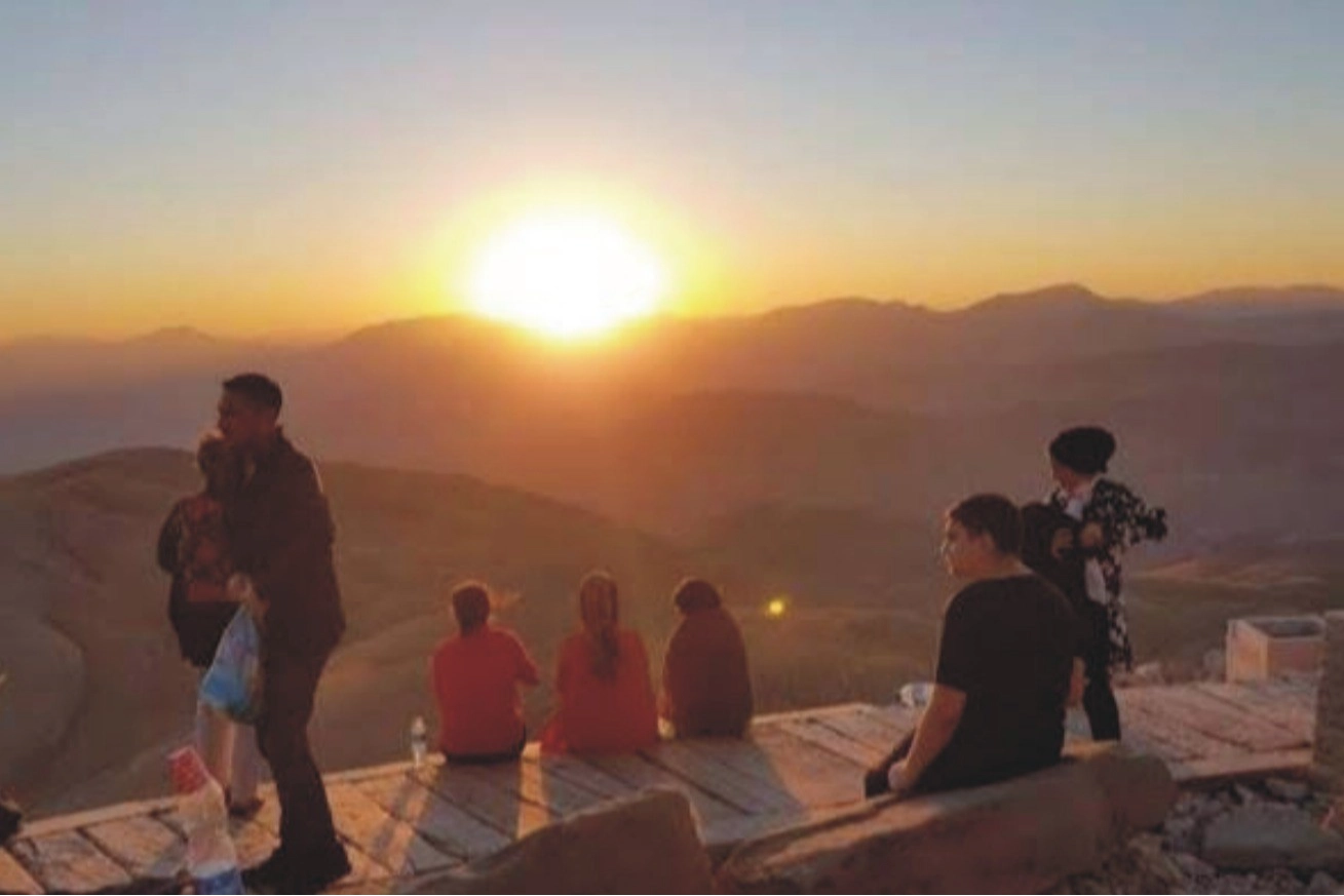 Güneşin doğuşuyla beraber meditasyon