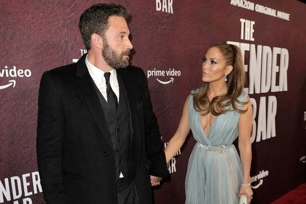 Jennifer Lopez ve Ben Affleck boşanıyor: İki yıl süren evlilikleri son buldu