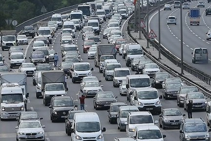  Trafiğe kaydı yapılan taşıt sayısı arttı!