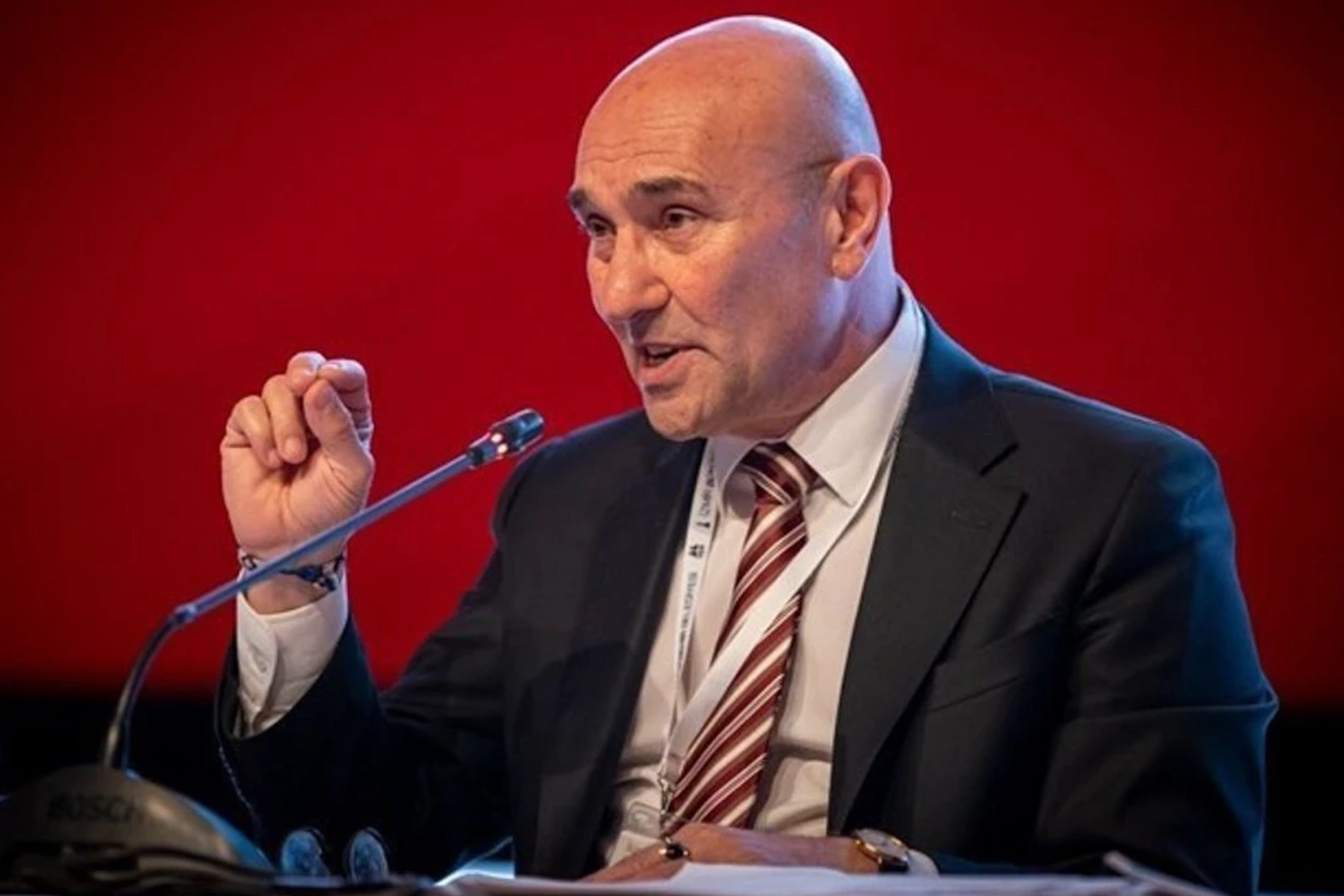 Soyer’den Tugay’a cevap: İzmir’e zarar vereceği için o cevapları paylaşmayacağım haberinin görseli