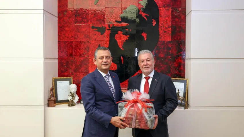 özgür özel