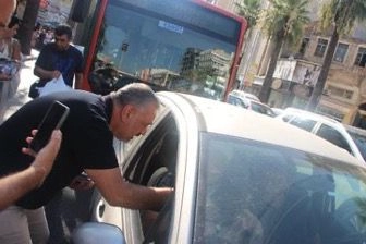 CHP İzmir’den orman yangınlarına karşı farkındalık çalışması: 9 İlçede binlerce araca dağıtıldı