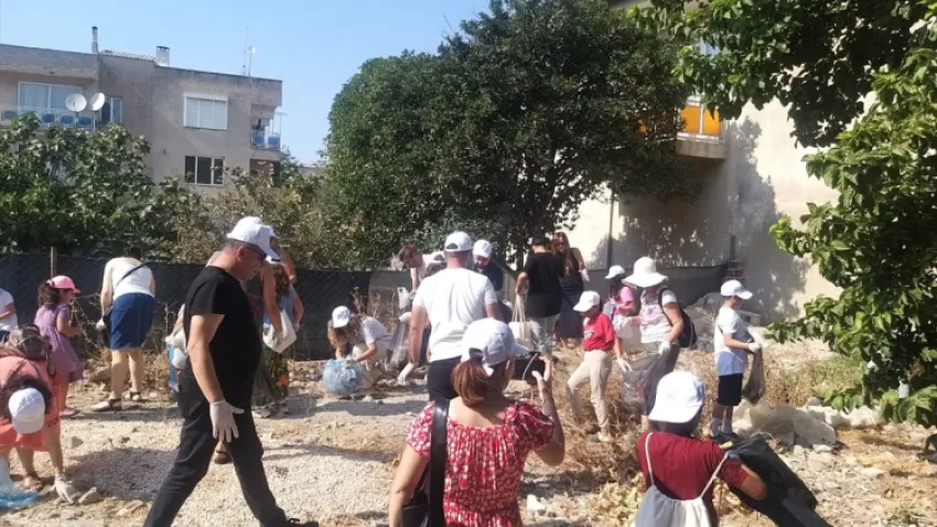 Seferihisar’da ‘çevre muhafızları’ iş başında 