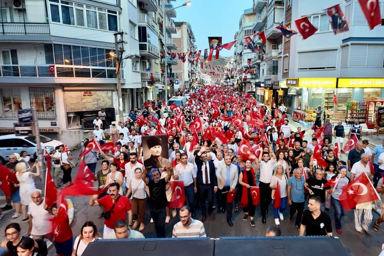 Balçova'da 30 Ağustos coşkusu yaşandı