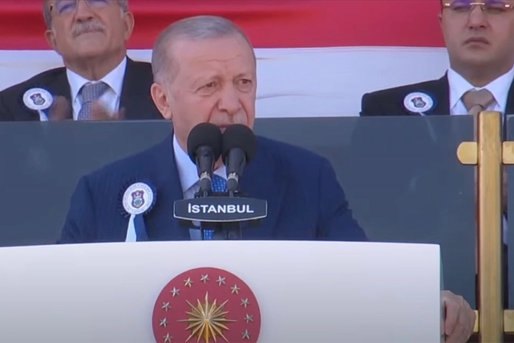 Cumhurbaşkanı Erdoğan, Deniz Harp Okulu diploma töreninde önemli açıklamalarda bulundu haberinin görseli