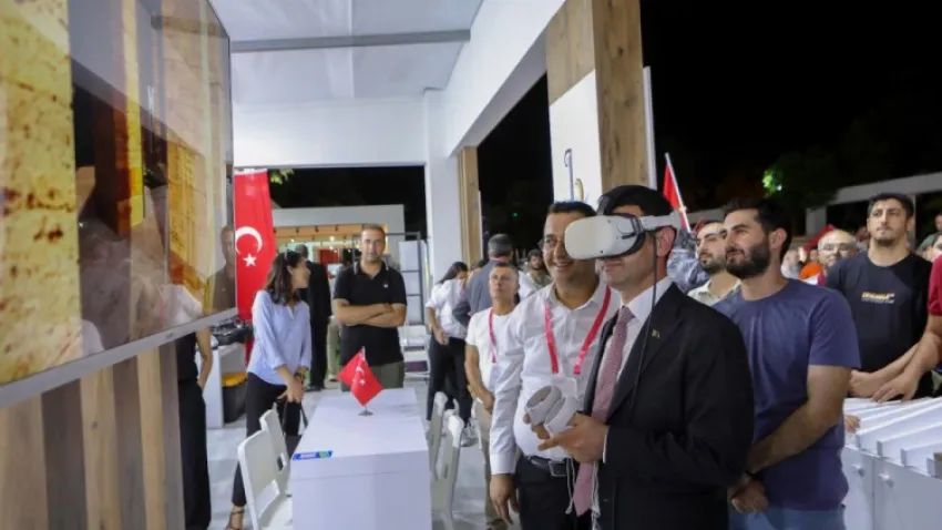 İzmir Enternasyonal Fuarı’nda Bayraklı Belediyesi'nin gösterişli standı ilk günden ilgi gördü