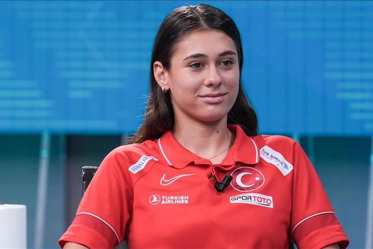 Aysel Önder'den Kadınlar 400 metre T20 finalinde gümüş madalya!