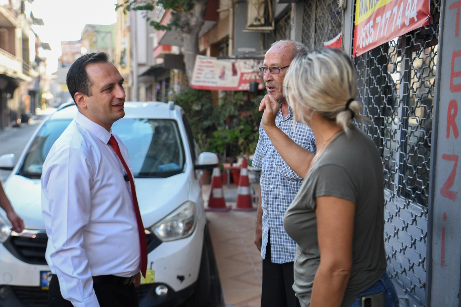 Bornova Belediyesi’nden ailelere destek