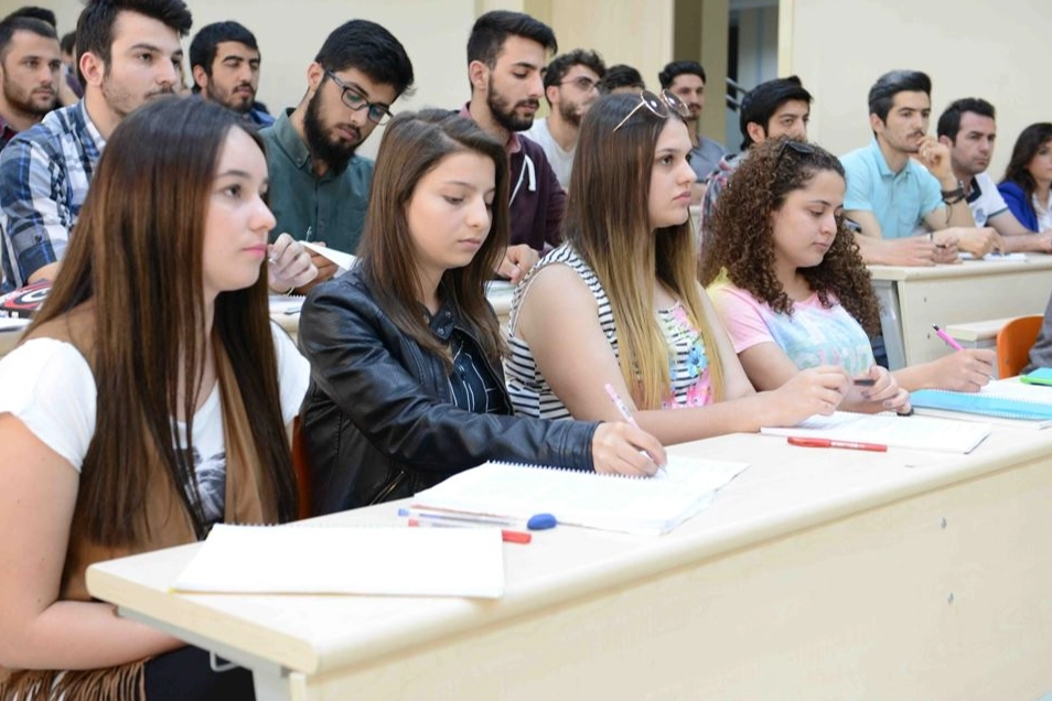 İzmir’de vakıf üniversitelerine yüzde 100 zam