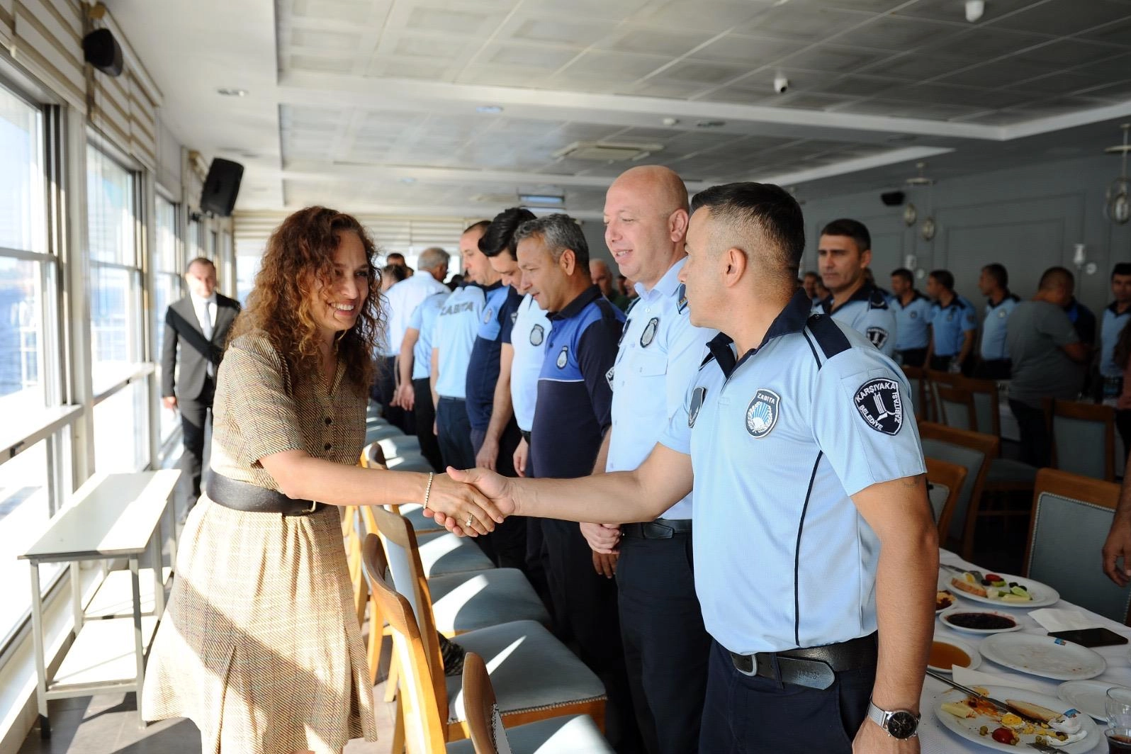 Yıldız Ünsal Zabıta personelleriyle bir araya geldi