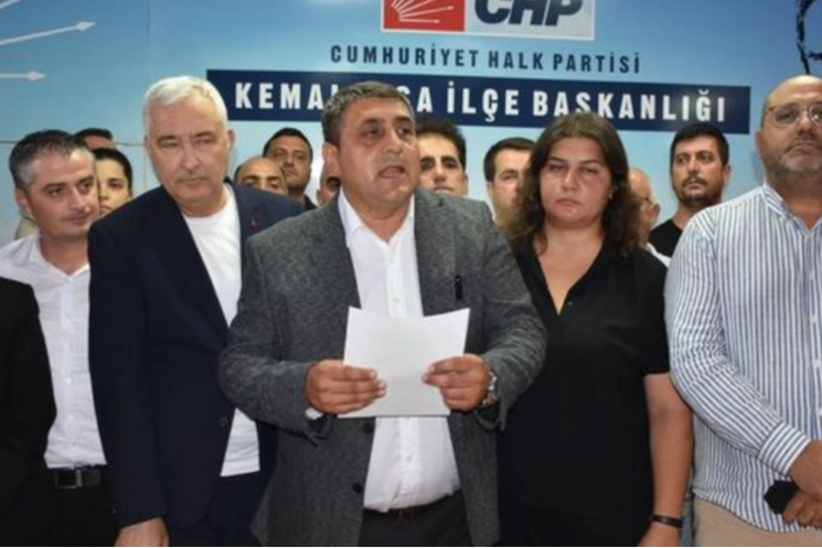 CHP'li Başkanın aracına saldıran 2 kişi tutuklandı