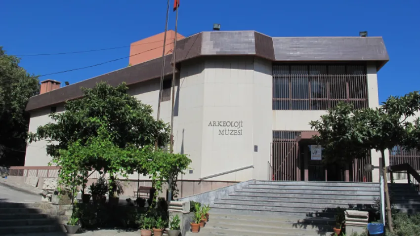 İzmir Arkeoloji Müzesi