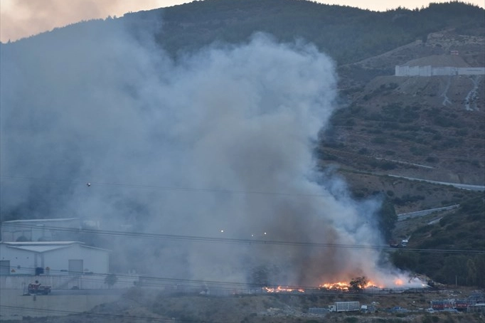 İzmir'de katı atık depolama sahasında yangın!