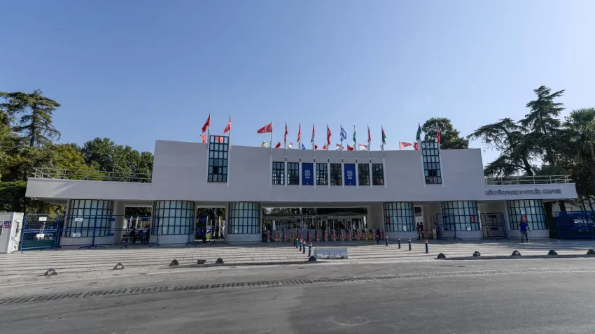 Büyükşehir Kültürpark'ta restorasyon çalışmalarını tamamladı haberinin görseli