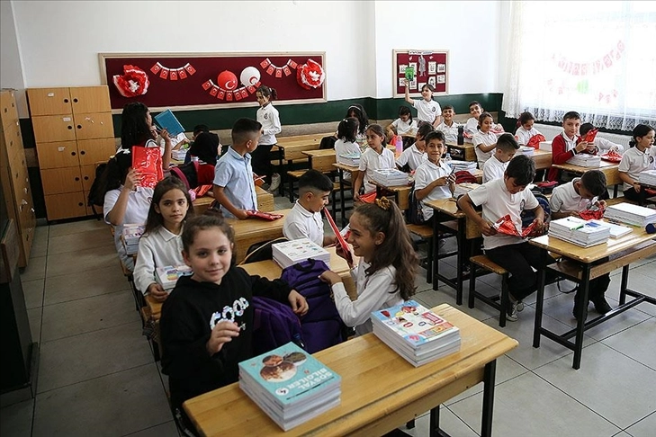 2024-2025 eğitim-öğretim dönemi başladı haberinin görseli