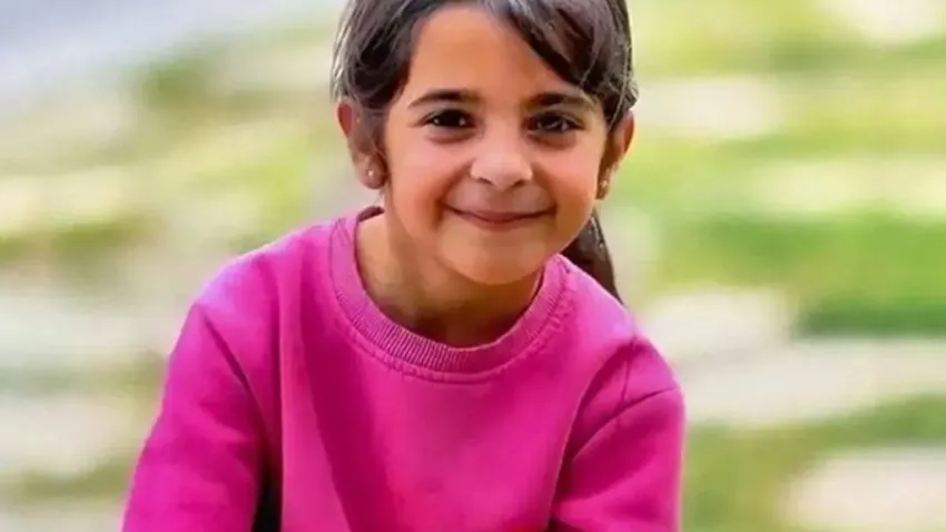 Bugün Türkiye Narin'e ağladı! Cenazede neler yaşandı? haberinin görseli