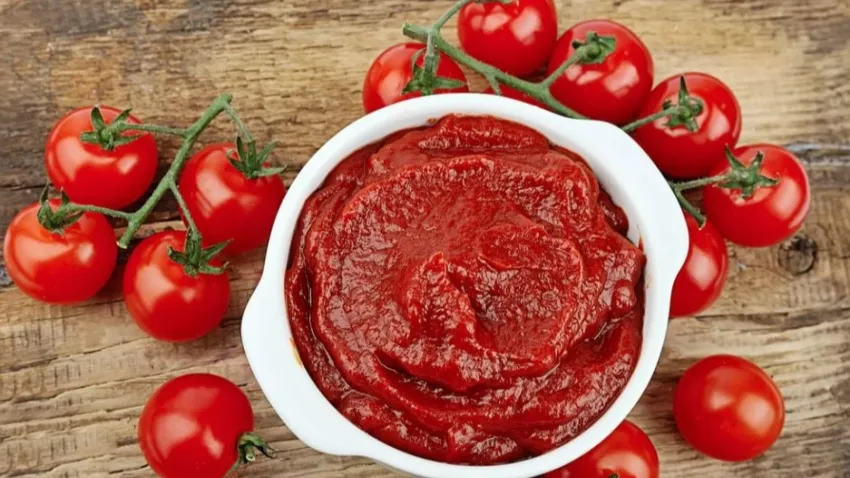 Evde sağlıklı salça yapmanın püf noktaları haberinin görseli