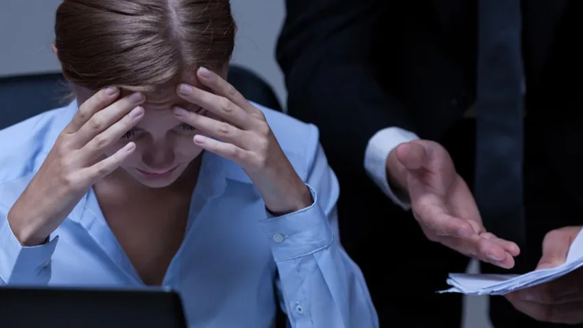 İş hayatında psikolojik şiddetin karanlık yüzü: Ego haberinin görseli