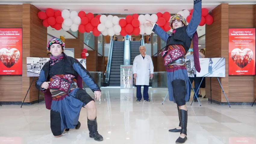 Medical Point’te İzmir’in kurtuluşu coşkusu haberinin görseli