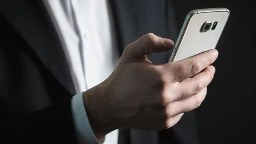 Okullarda sahte cinsel içerik görüntüleri yayıldı haberinin görseli