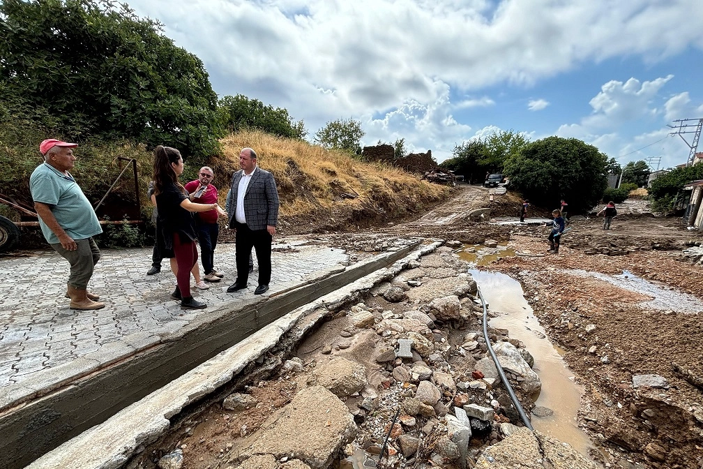 Başkan Çiçek sel felaketinin ardından incelemelerde bulundu