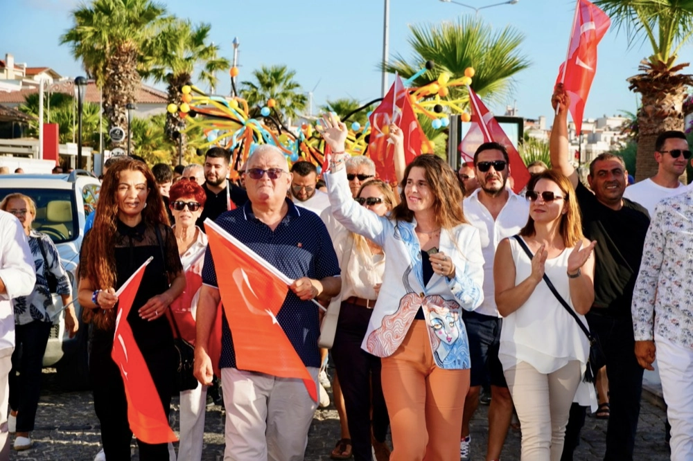 Başkan Denizli: Geleneksel Çeşme Festivali’mizde geçmişe tatlı bir yolculuk yapacağız