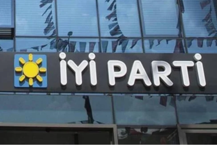 İYİ Parti'de istifa depremi devam ediyor!