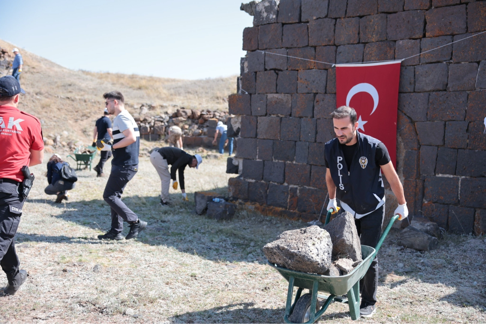 Erzurum polisi örnek oldu