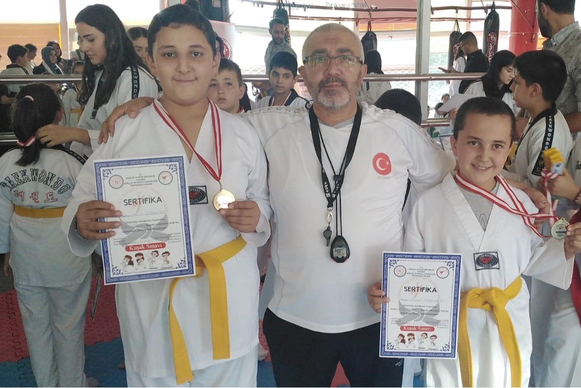 Kayseri’de Taekwondo kuşak terfi töreni