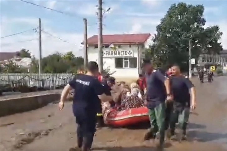 Romanya'da sel felaketi: 4 kişi öldü