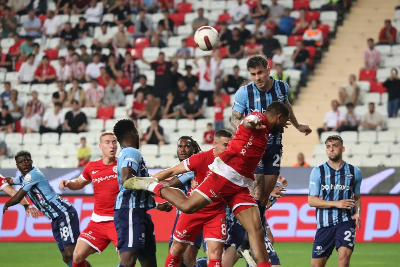 Antalyaspor-Adana Demirspor maçı ne zaman, saat kaçta? Antalyaspor-Adana Demirspor maçı hangi kanalda?