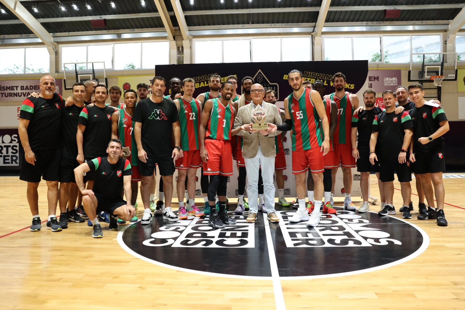 Tehlike çanları Kaf-Kaf için çalıyor! Karşıyaka basketbolda borç batağında