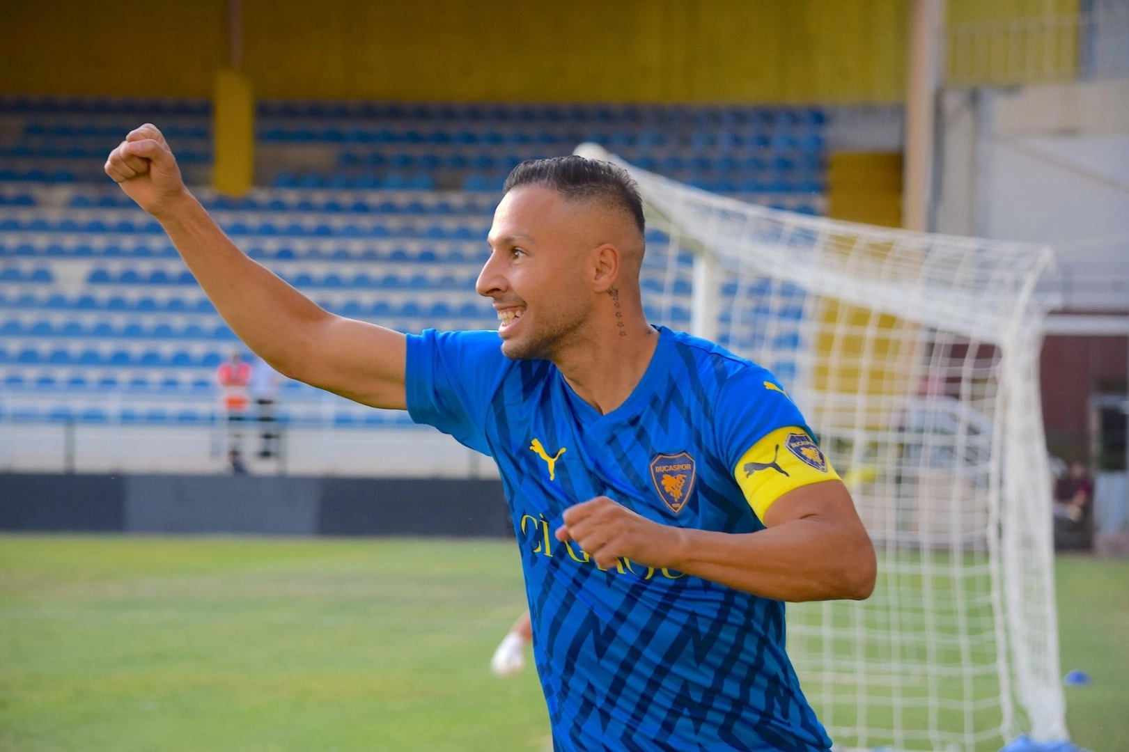 Bucaspor'un kanadı Yasin Öztekin, takıma kanat oluyor haberinin görseli