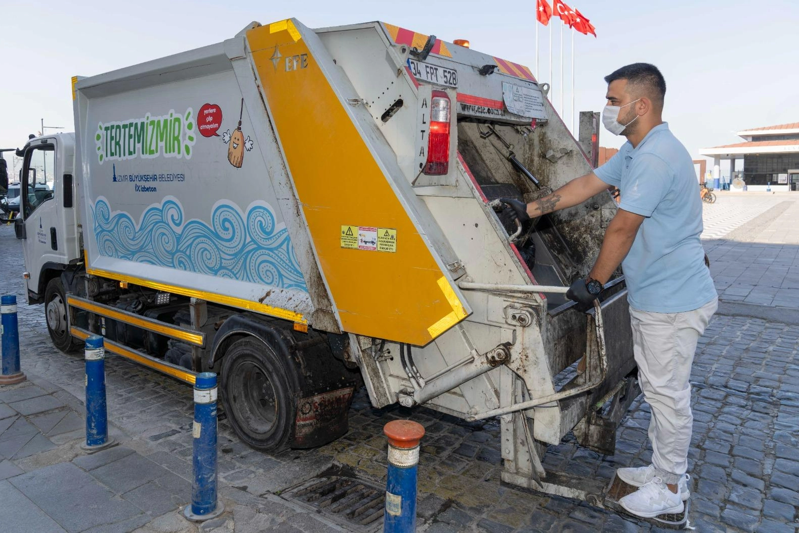 Çöp transferi için günde 22 bin kilometre yol kat ediliyor haberinin görseli