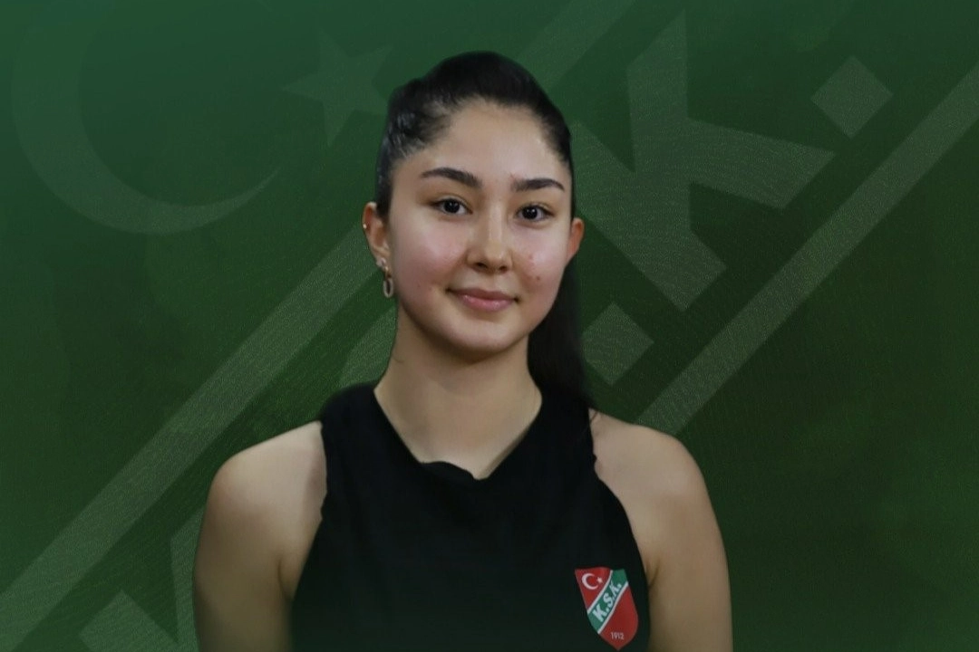 Karşıyaka Voleybol Zeynep Özcuraş’u kadrosuna kattı