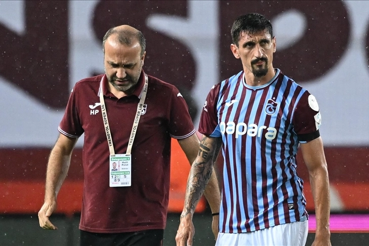 Trabzonsporlu futbolcu Savic yaralandı