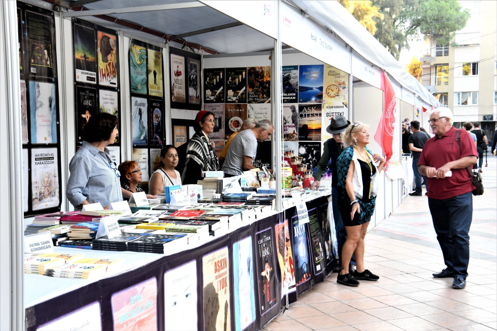 Bornova’da edebiyat rüzgarı: 5. Homeros’un Bornova’sında Kitap Günleri başlıyor