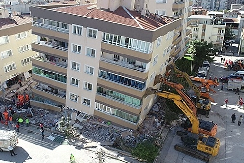 İzmir depreminde 11 kişiye mezar olan binaya ilişkin yeni gelişme haberinin görseli