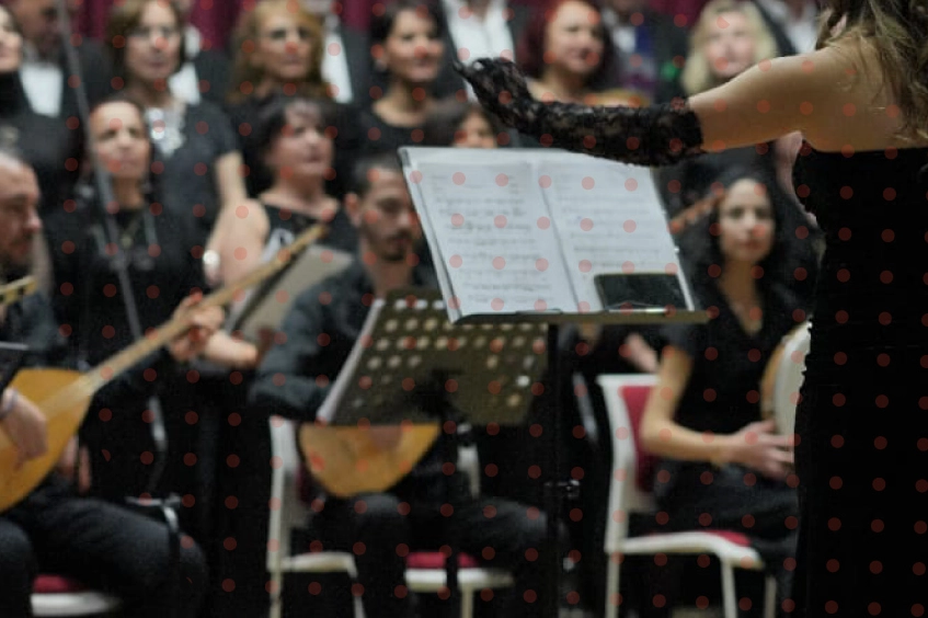 Bornova Türk Halk Müziği Korosu’nu kuruyor