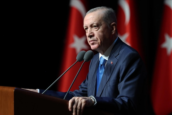 Cumhurbaşkanı Erdoğan :Türkiye'ye meydan okuma yarışına giriyorlar