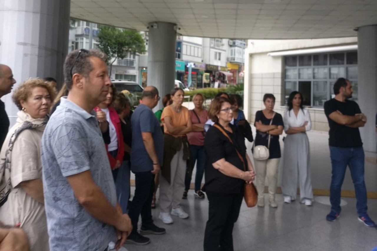 Balçova Belediyesi'ndeki işçiler, hak talepleri için mücadelelerini sürdürüyor