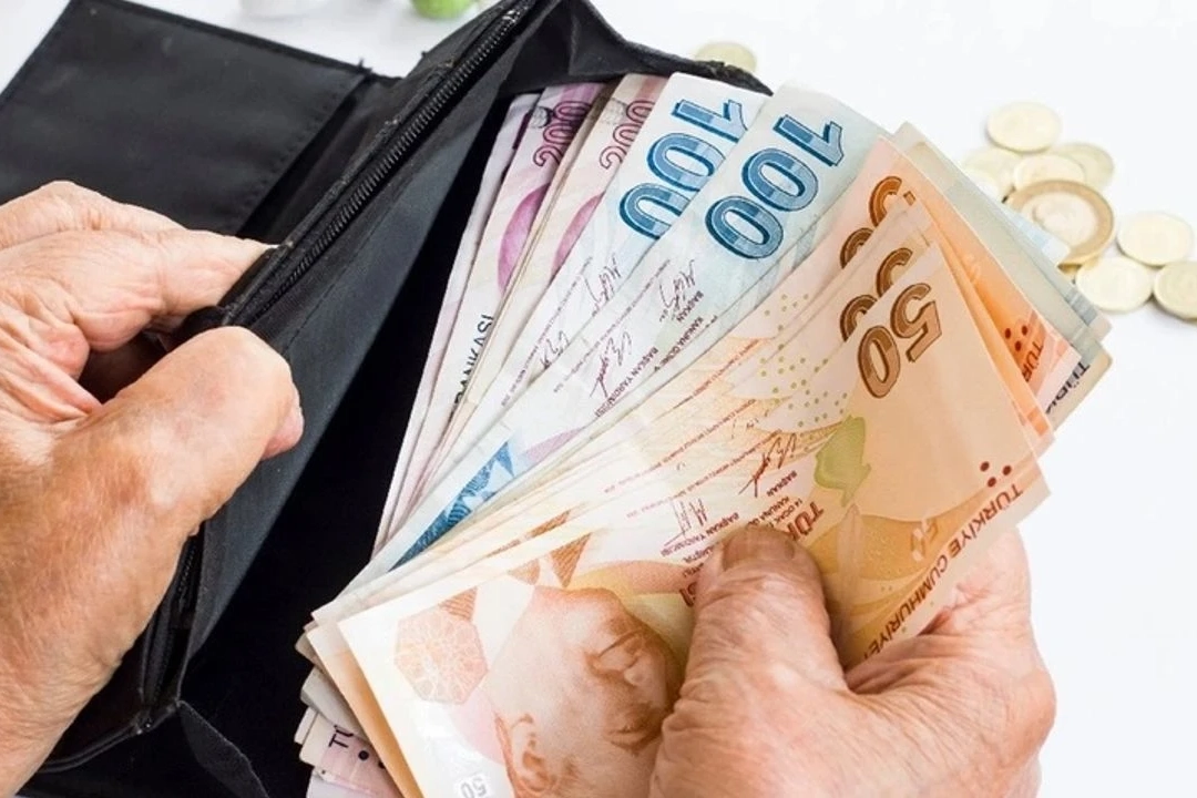 Emeklilik sistemi değişecek mi? AK Parti’den dikkat çeken açıklama haberinin görseli