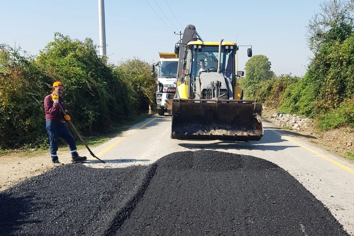 Düzce'de yollar kışa hazır