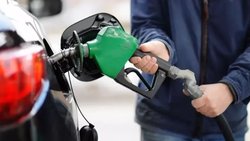 10 Ekim güncel akaryakıt fiyatları: Ankara, İstanbul ve İzmir benzin, motorin, LPG fiyatları haberinin görseli