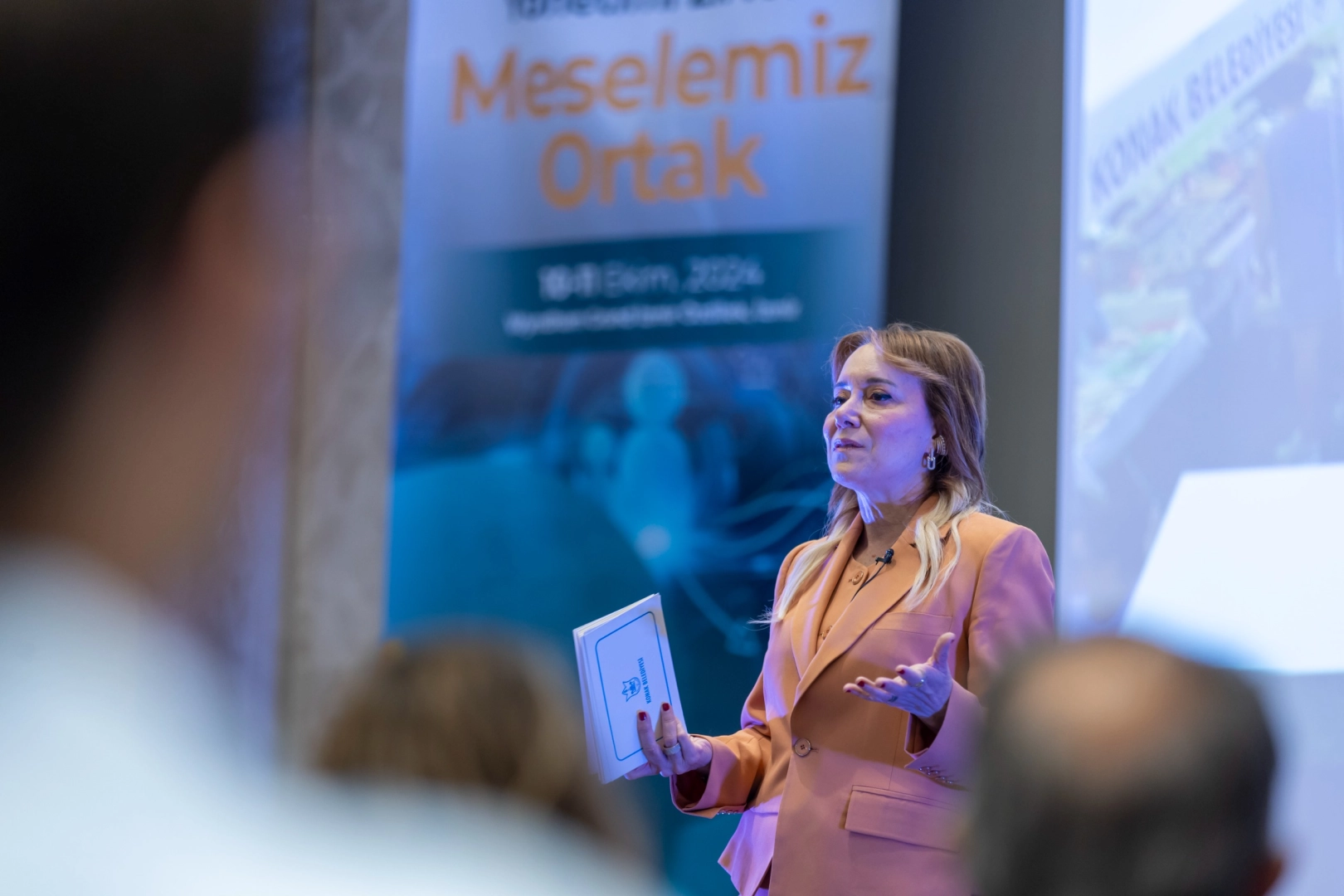 Başkan Mutlu: Herkesin eşit olduğu bir Konak için çalışıyoruz haberinin görseli