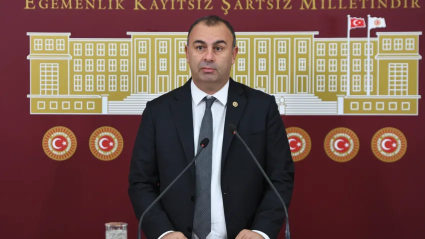 CHP’li vekil Arslan’dan Körfez kirliliği açıklaması: Bakanlık üstüne düşeni yapacak mı?